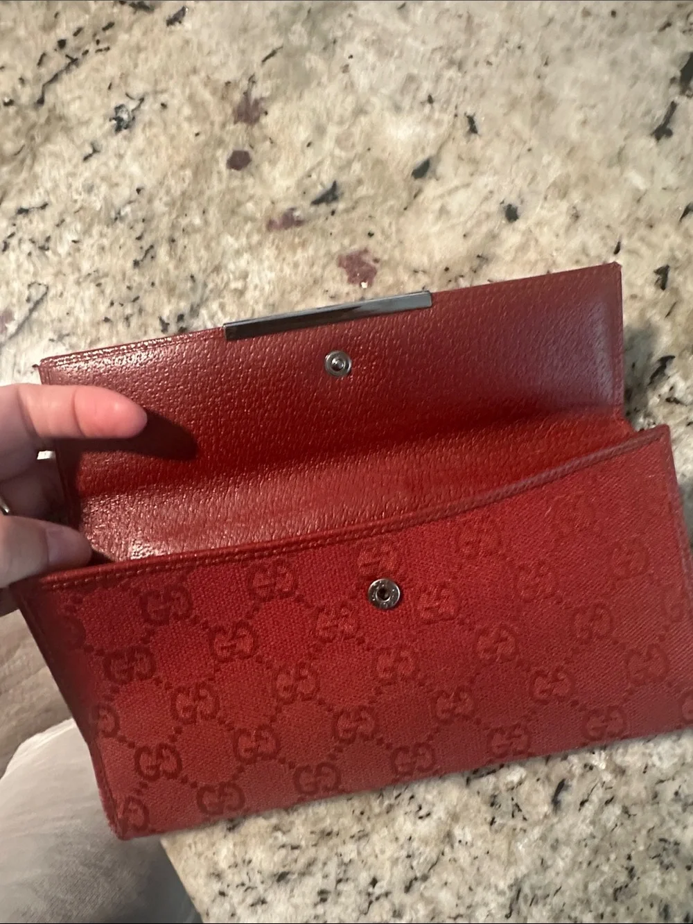 Gucci continental wallet